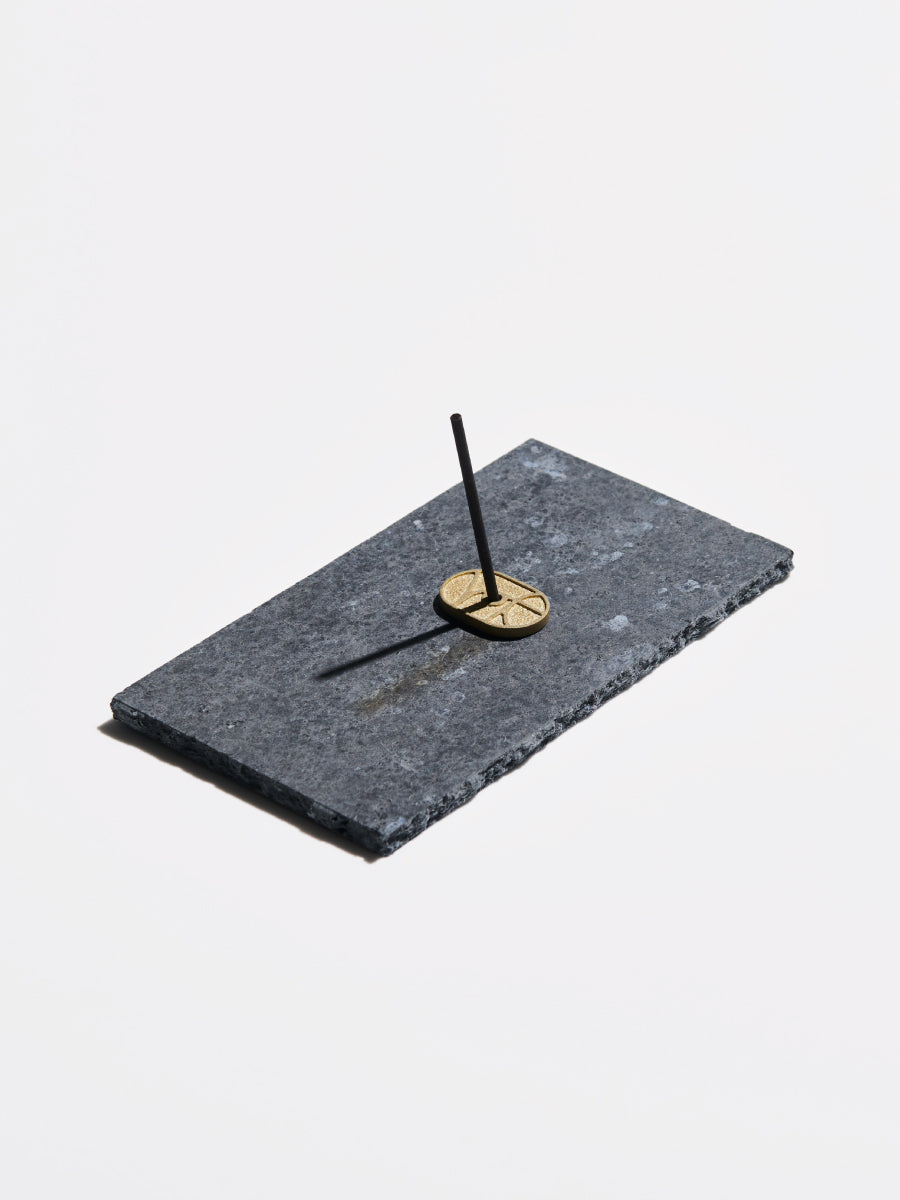 23:00 琥珀色の夢 – QNOWA